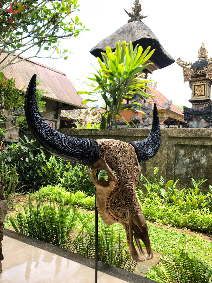 Dew Antique Bull Skull