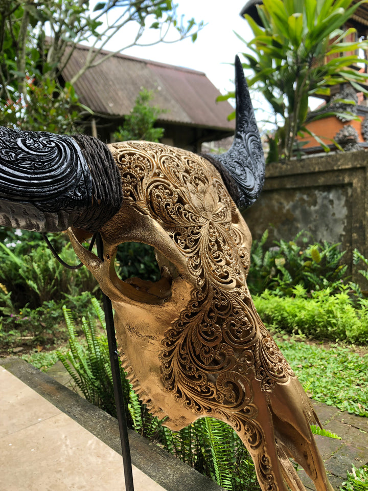 Dew Antique Bull Skull