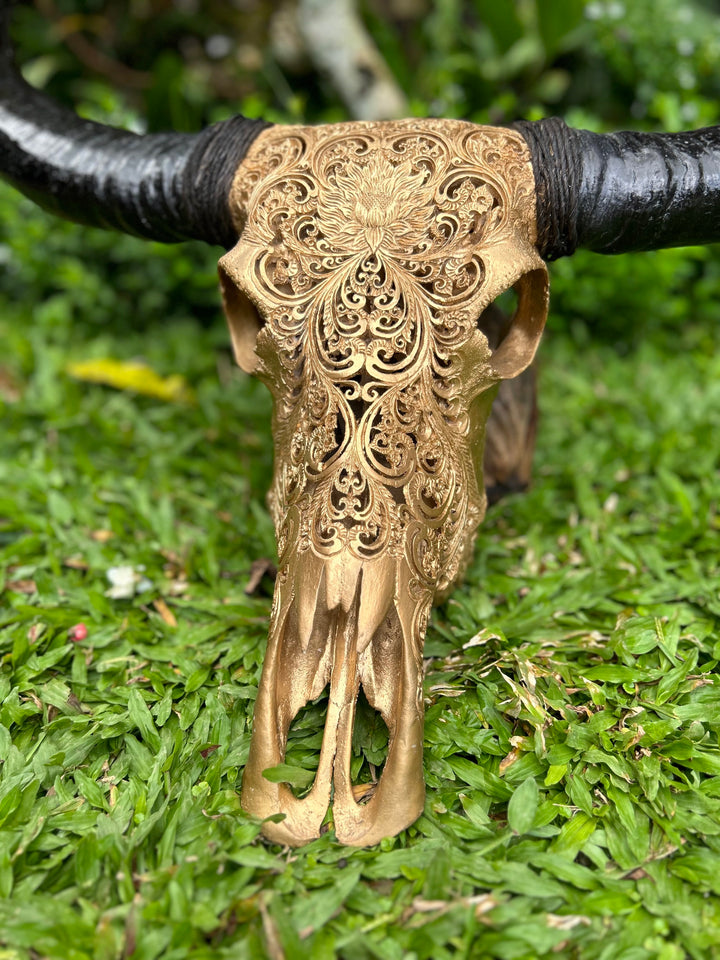Dew Antique Bull Skull